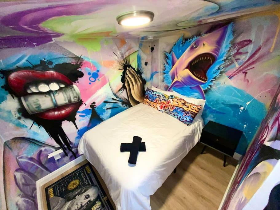 Cozy & Colorful Miami Art Canvas W/Hottub & Murals Exteriér fotografie